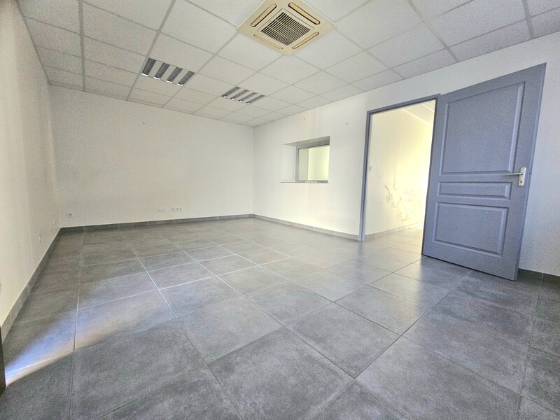 Miniature de la photo 2