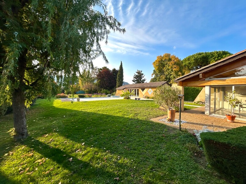 Miniature de la photo 2