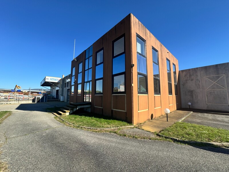 Miniature de la photo 0