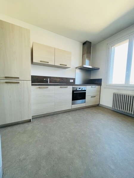 Miniature de la photo 2